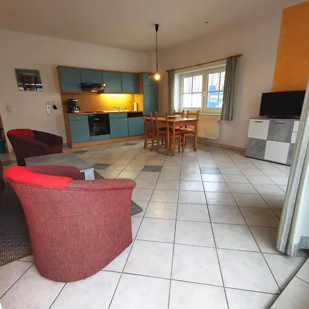 Bernsteinhaus In Barrierefreie 2-raum-wohnung Mit Terrasse - Nr 1