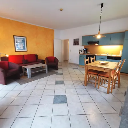 Bernsteinhaus In Barrierefreie 2-raum-wohnung Mit Terrasse - Nr 1 *
