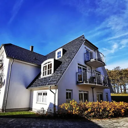 Unsere Barrierefreie Perle Mit Terrasse Im Bernsteinhaus Zingst - 1 - アパート