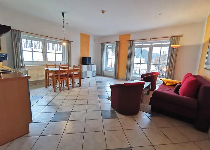 アパート Unsere Barrierefreie Perle Mit Terrasse Im Bernsteinhaus Zingst - 1 -